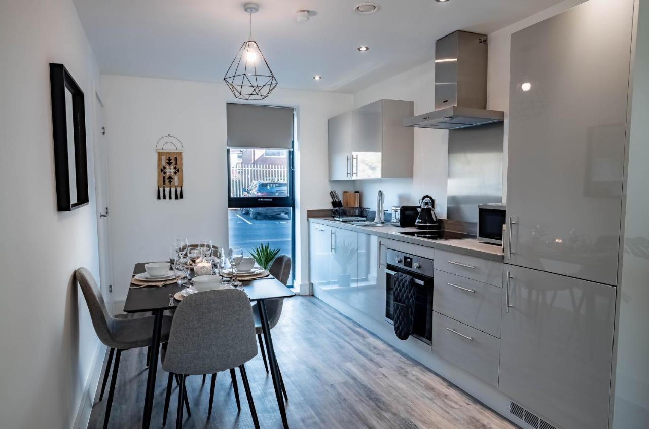 Luxe Interchange Apartment Near Old Trafford - Media City - The Quays Manchester Esterno foto